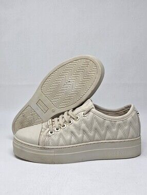 Valentino by Mario Valentino Women's Sneakers Size 6.5 Pre-owned